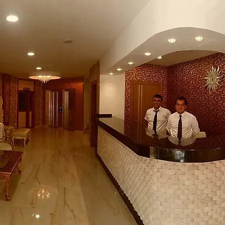 Hotel Bayar Garden